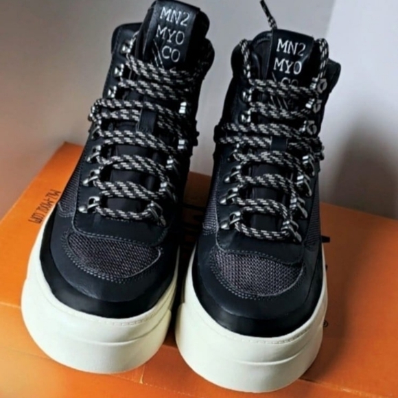 Miz Mooz Alpyne Sneakers Women's size 8.5 Slate Gray, blue Leather NWB Mid/Hi.- - Picture 8 of 13